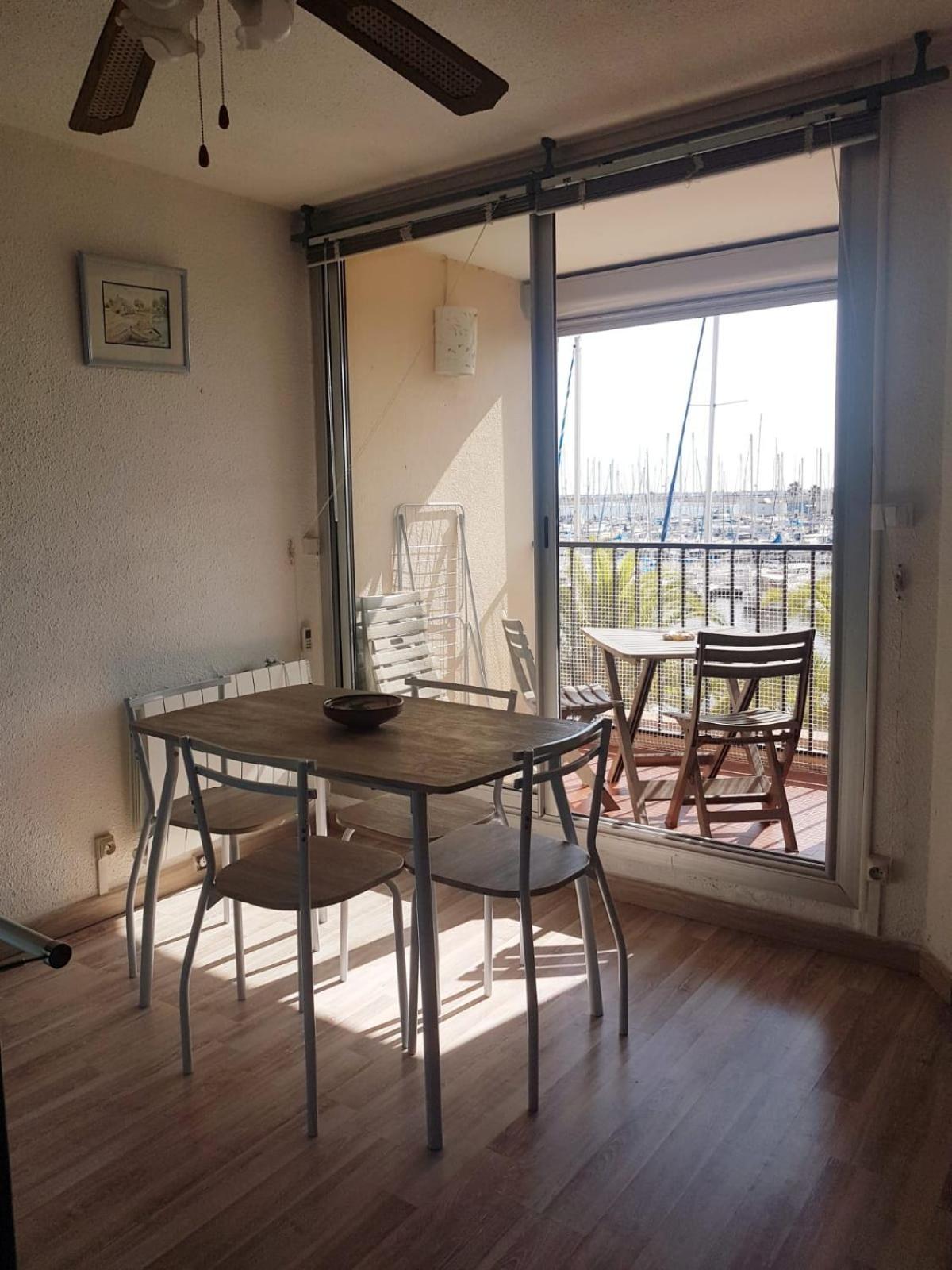 Appartement T2 Sur Le Port Avec Parking