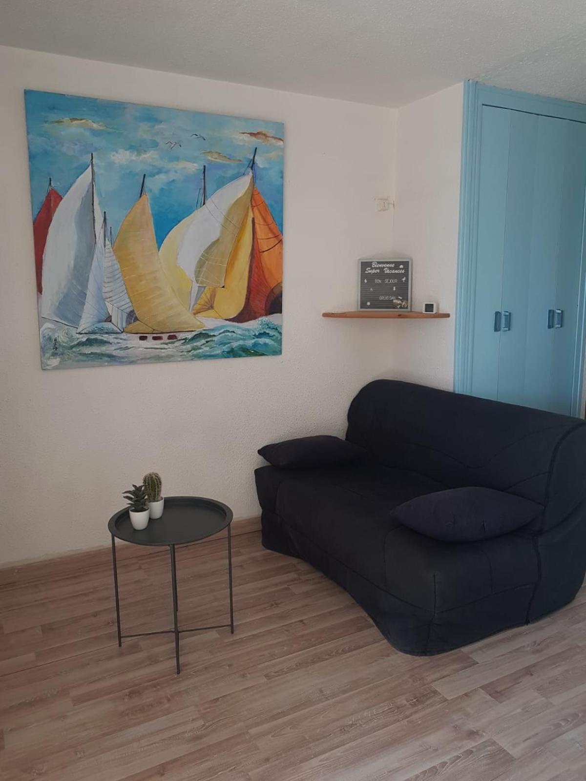 T2 Sur Le Port Avec Parking Appartement